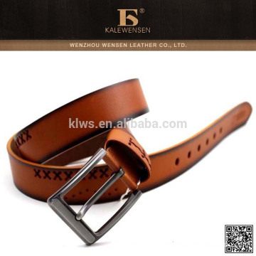 Ceinture à encolure en cuir pour hommes 2014 / pyramide